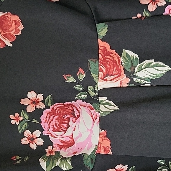 Sleeveless floral print summer dress - Picture 4 of 7